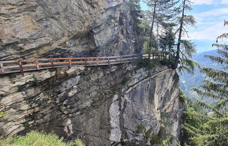 Schwindelnde Höhen in den Bergen